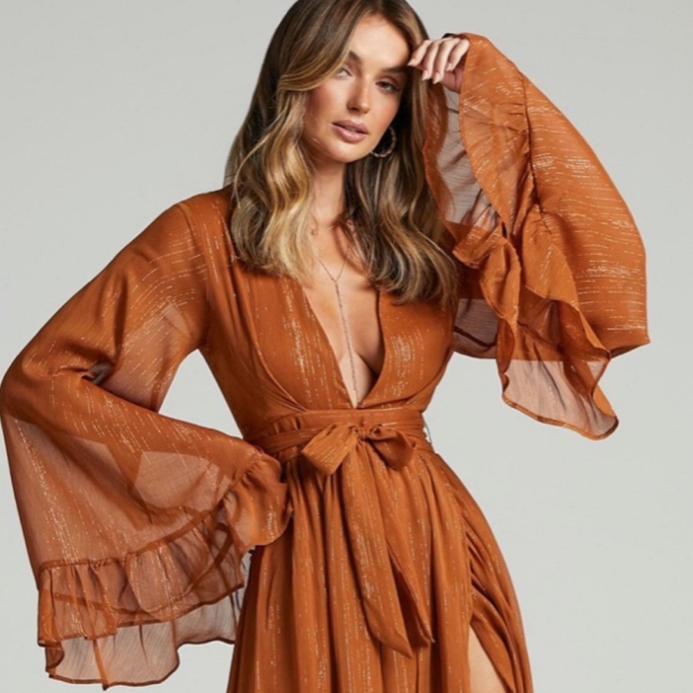 Show Pow Dangerous Woman dress in rust US 10